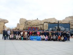 公司組織員工春游，熔煉團(tuán)隊(duì)